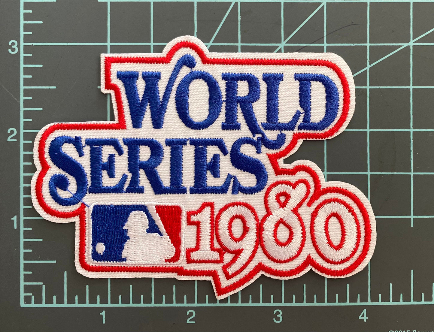 1980   World   Series   Philadelphia   Phillies   Major   League   Baseball   Vintage   Iron-on   Embroidered   Patch   -   4"   X   3"